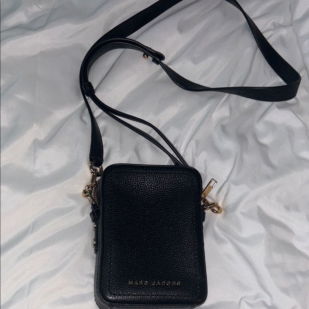 Marc Jacobs Elegant Black Crossbody Bag